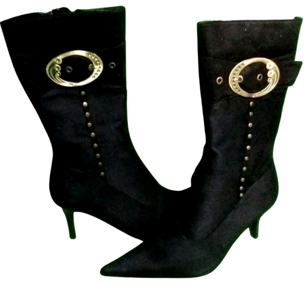 FAUX leather maximalist boot  great for cosplay role play size 9